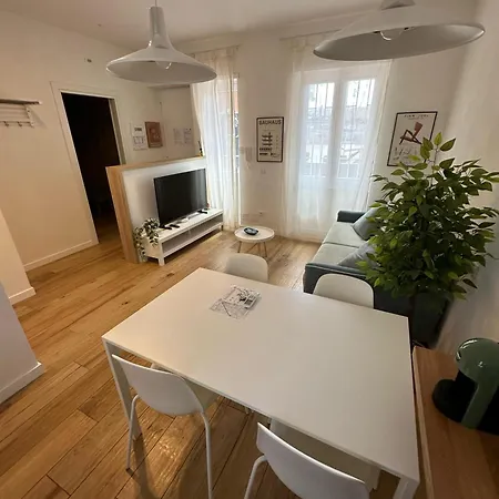 Leone Holiday home Rome